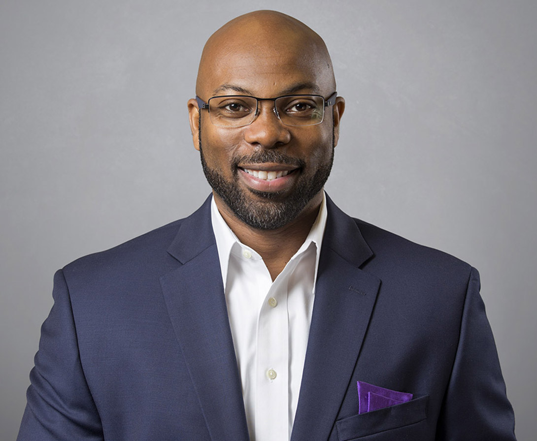 Dr. Melvin Washington Headshot